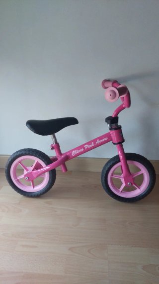 Bicicleta sin pedales Chicco First Bike Rosa