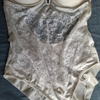 Body de encaje Promise Beige