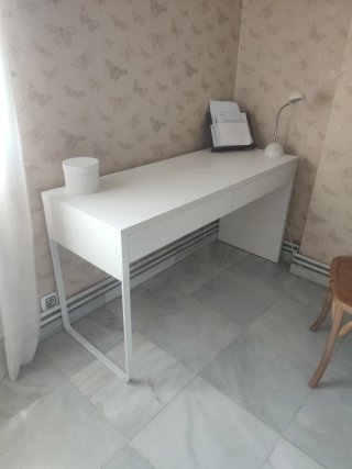Mesa de estudio blanca 138x50x75