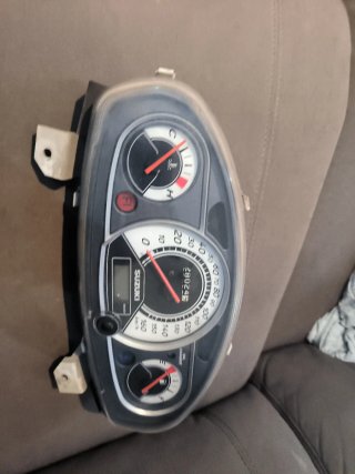 Marcador Suzuki Burgman 200