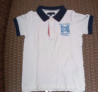 Polo Tommy Hilfiger Blanco Niños. Un sólo uso