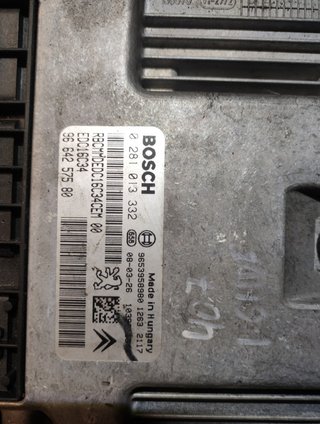 Peugeot 258 centralita 0281013332 407 1.6 hdi mt