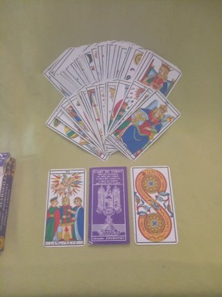 Tarot Marsella y libro. JODOROSWKY-CAMOIN + extra