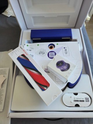 Dyson 360 Vis Navy Robot Aspirador
