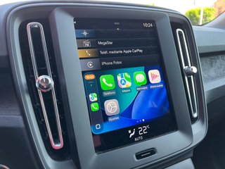 Volvo XC40 T2 MOMENTUM 2021