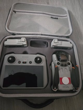 Dron DJI Mini 3 Pro