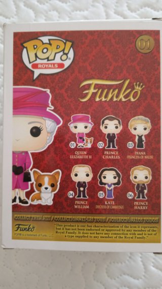 Funko Pop Reina Isabel con Corgi
