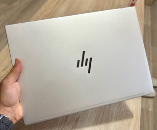 Portátil HP EliteBook 640 G11 16 i5 (NEGOCIABLE)