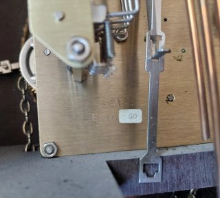 Reloj de carillón antiguo pesas péndulo pared