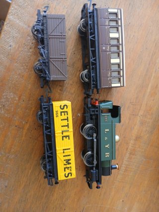 Hornby Penine Express Tren OO