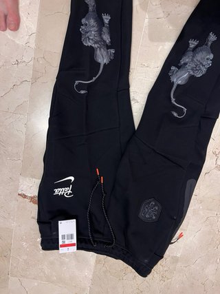 Nike x Patta KNVB Tech Fleece Joggers L