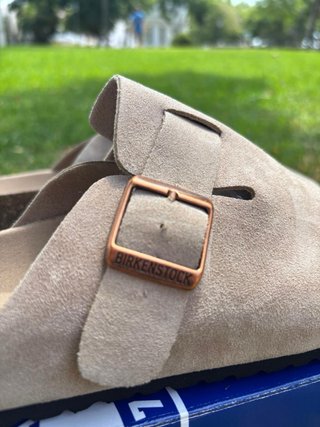 Birkenstock Bege Suede Clogs