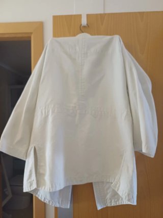Kimono Judo/Karate Artes Marciales Talla S 170 cms