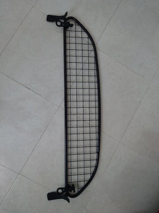 Barrera de seguridad para coche