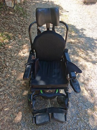 Silla de ruedas eléctrica infantil Quickie