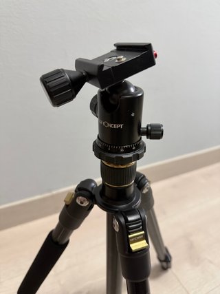 Trípode KYF con Rótula Metálica Mejorada