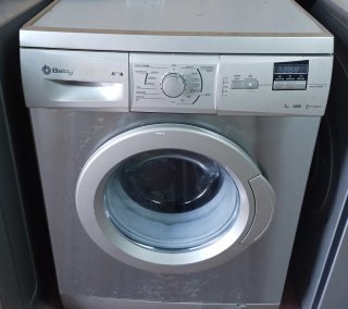 Lavadora Balay 7kg 1000 rpm