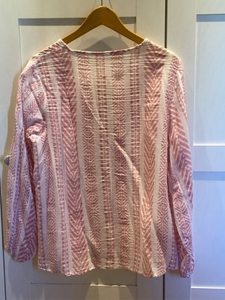 Blusa rosa y blanca . Algodon. Nueva sin etiquetas