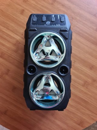 Altavoz RT Negro y Plateado