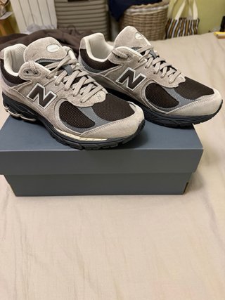 Zapatillas New Balance U2002PRO Beige/Marrón
