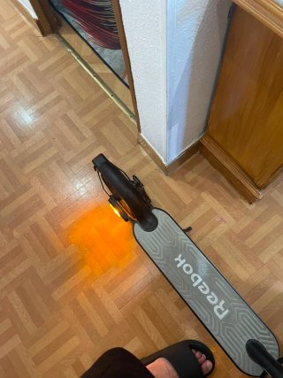 Patinete Eléctrico Reebok