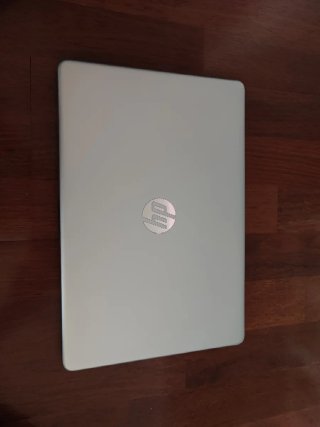 Portátil HP 15S
