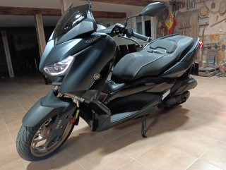 Yamaha XMAX Tech Max 125cc Negra