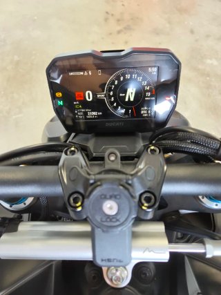 Ducati Streetfighter v4S Negra