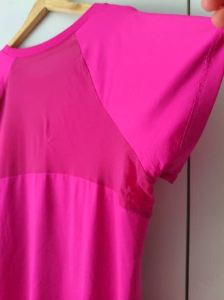 Camiseta deportiva mujer transpirable