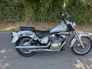 Urge la venta Suzuki Intruder 250cc