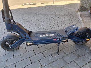 Patinete Eléctrico Eco Xtreme M41 + Casco