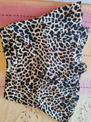 Falda pantalón Stradivarius animal print L