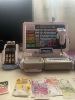 Caja registradora de juguete con accesorios