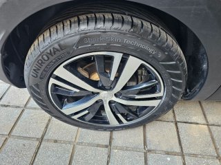 Peugeot 3008 Hibrido Enchufable 4x4 300 cv GT 2022