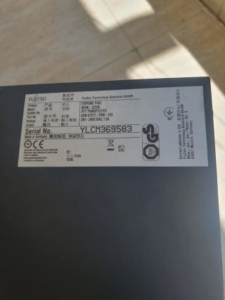 Ordenador Fujitsu Negro