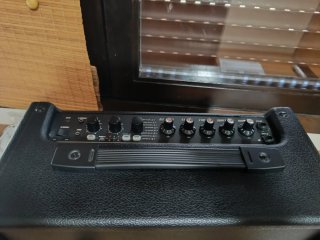 Amplificador Fender Mustang I V2