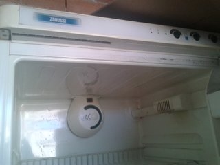Accesorios Frigorífico Zanussi ZFK 328 R
