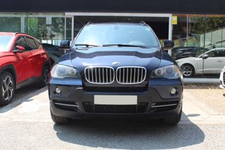 BMW X5 4.8I (2009)