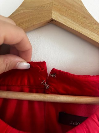 Vestido largo rojo para invitada