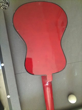 Guitarra reducida