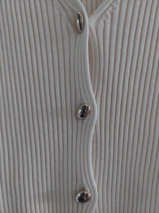Chaleco de punto H&M botones beige Talla M
