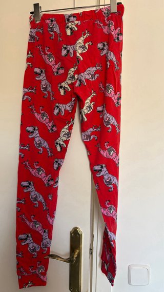 Conjunto pijama dinosaurios rojo XS