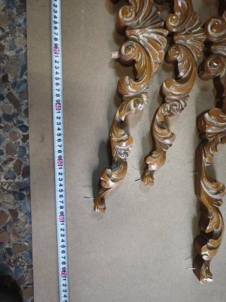 Copetes antiguos tallados madera
