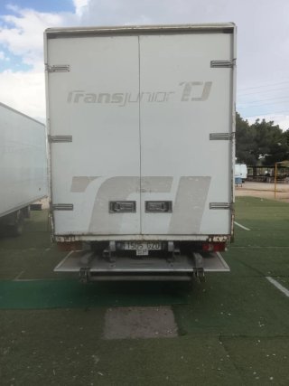 Nissan Atleon 2010