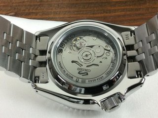 Seiko 5 Sports SBSC021 GMT Automático