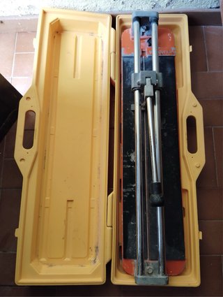 Escalera aluminio,pistolas pintura, compresor
