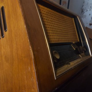 Radio Blaupunkt Antigua para Restaurar.