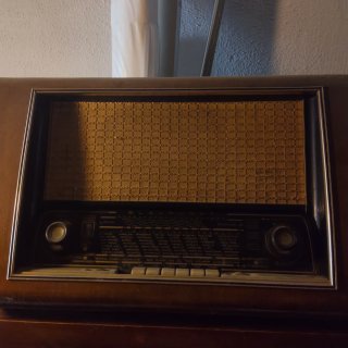 Radio Blaupunkt Antigua para Restaurar.