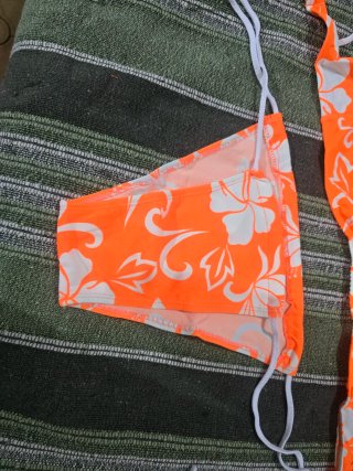 Bikini niña naranja estampado floral