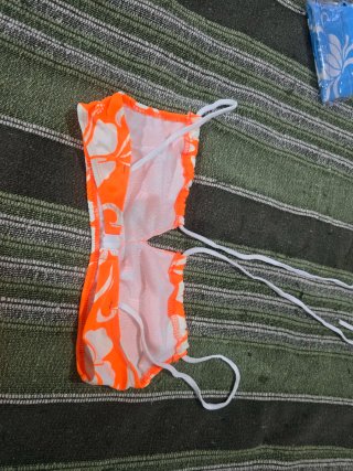 Bikini niña naranja estampado floral